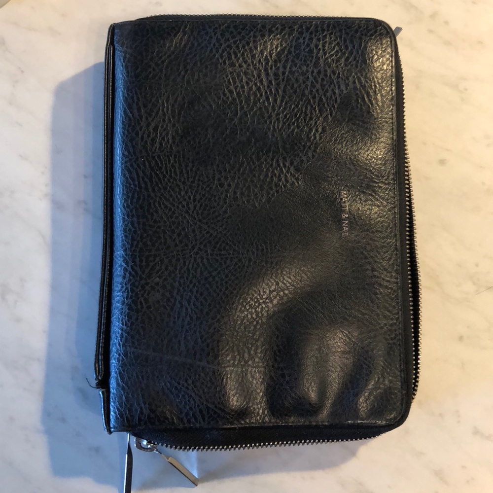 Matt & Nat Vegan Leather Large Wallet